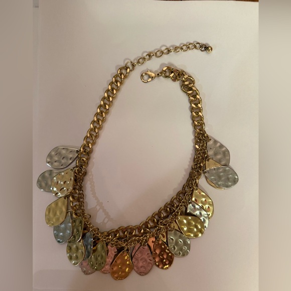 Elegant necklace layered leaves design neckla - Picture 7 of 15